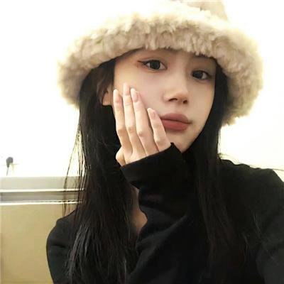 邪恶的蕾丝莉
